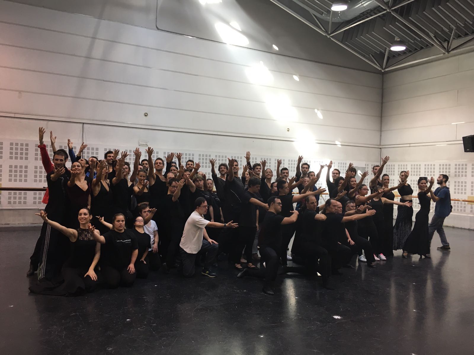 Jóvenes con síndrome de Down ensayan por primera vez con el  Ballet Nacional de España