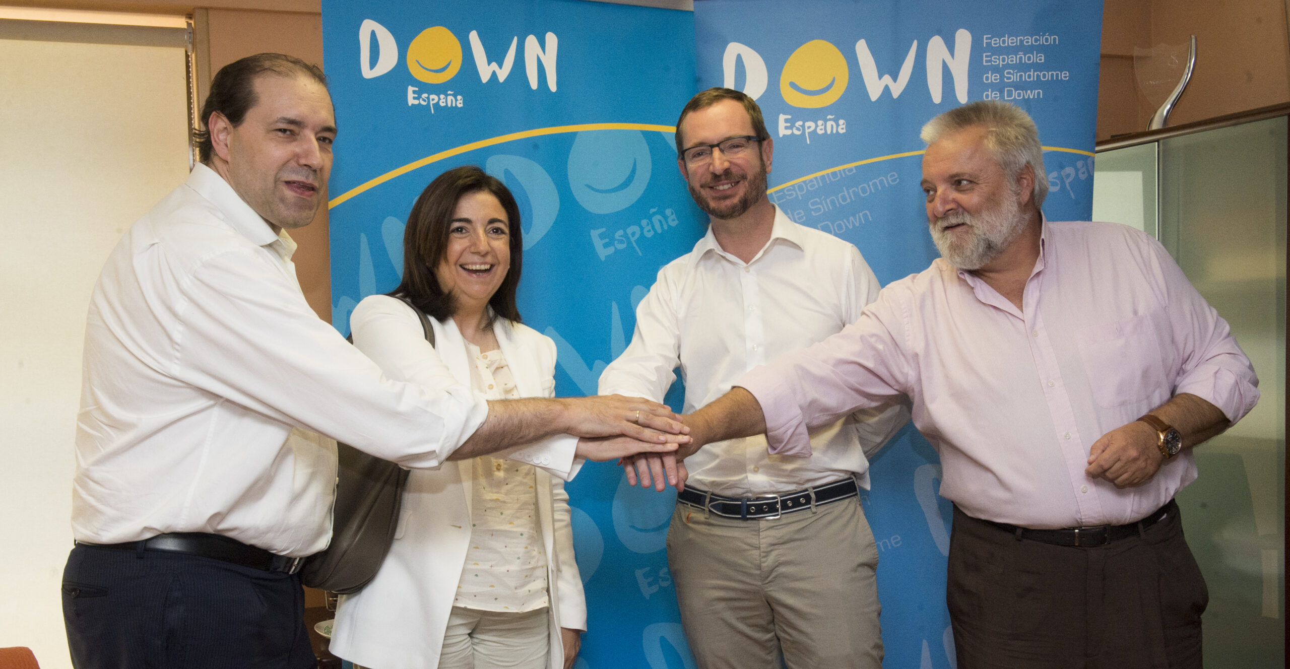 El PP estudiará cómo incorporar las diez propuestas de DOWN ESPAÑA a su programa electoral