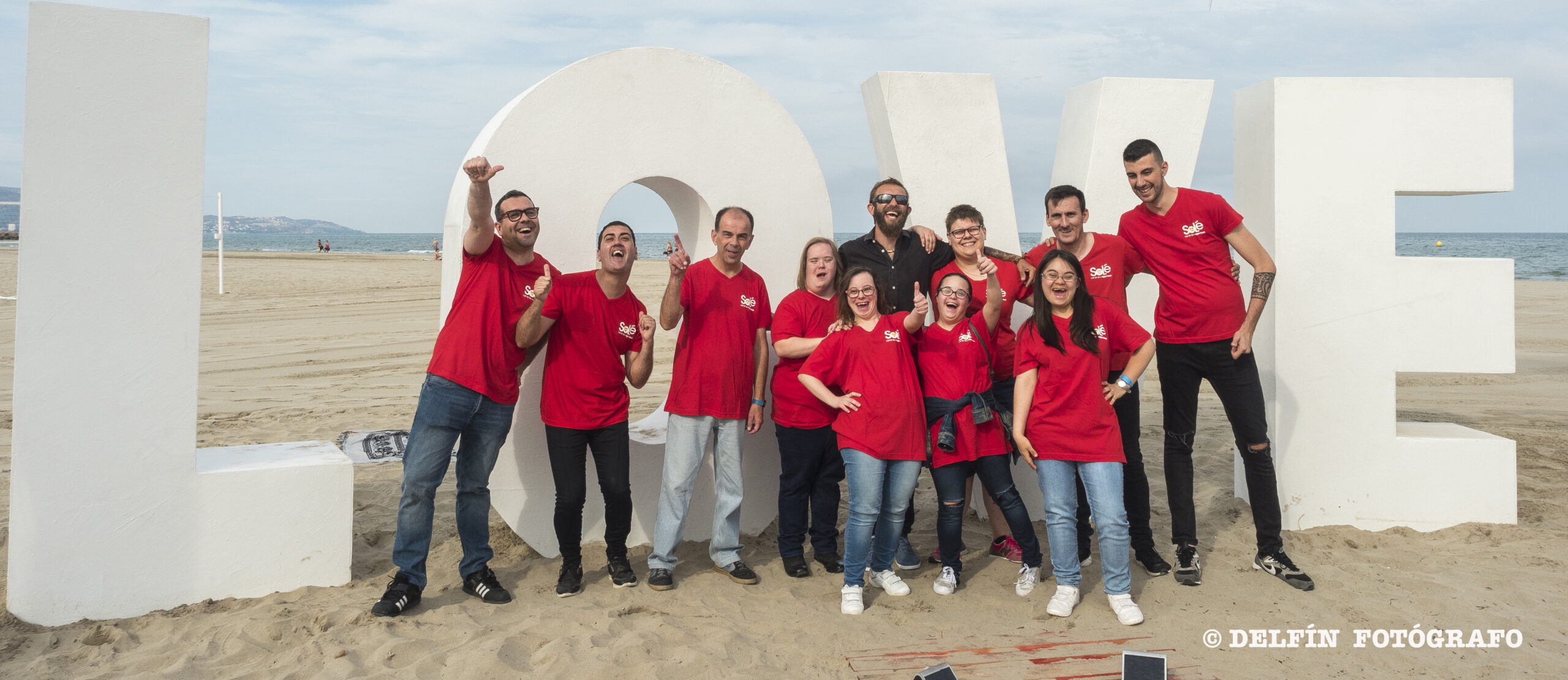 El proyecto de inserción laboral ‘Valuable’ otorga su ‘Sello de Oro’ a un chiringuito de Castellón