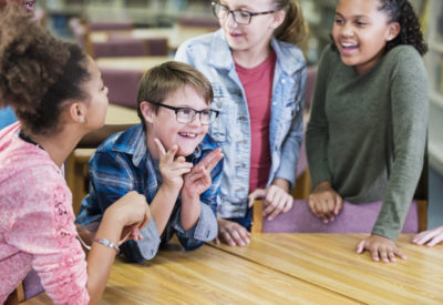 «No hay que mejorar la escuela, sino transformarla»