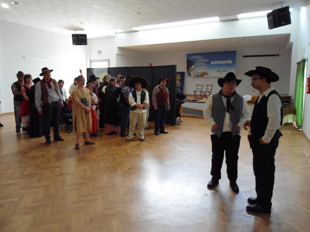 Portada post El grupo de teatro de DOWN COMPOSTELA estrena este fin de semana una obra inspirada en el western