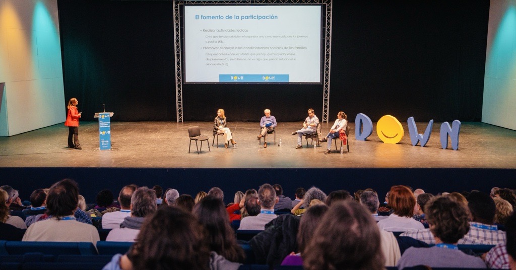 Ir a “La familia puede ser la gran aliada del cambio para las personas con síndrome de Down o uno de los mayores frenos”